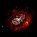 A estrela super masiva Eta Carinae vista dende o Hubble Space Telescope