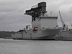 HMAS Choules rightboard bow.jpg