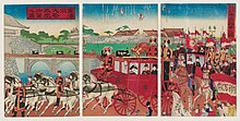 『憲法発布式後市街御幸之図』（楊洲周延作・1889年）。 上掲した歌川国利の絵と同じ状況を描いたものだが、馬車の意匠、輓馬の色、御者の人数などが異なる。