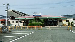 西口駅舎