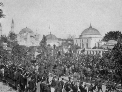 Sultanahmet Meydan&imath;'nda halk yürüyü&scedil;ü