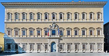 Palazzo Farnese en Roma, construido por Antonio da Sangallo el Joven y completado por Miguel Ángel