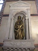 『トゥールーズの聖ルイ像』（1422年 - 1425年） サンタ・クローチェ聖堂