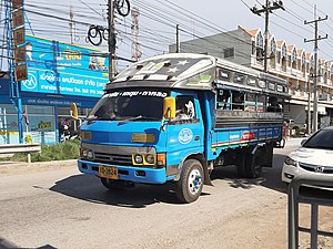 Isuzu Giga in ساموت ساکھون صوبہ