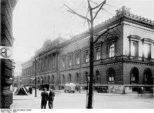 位於 Jägerstraße 的帝國銀行，拍攝於 1933 年
