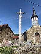 Croix du cimetière de Civria.