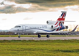 G-ZAHS, Envoy IV CC1 (Dassault Falcon 900LX) of 32 Sqn RAF at RAF Northolt, in its 'Global Britain' livery - 2022-12-06-1247-01.jpg