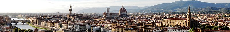 Pohled na krásnou Florencii z Piazzale Michelangelo