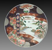 Plate; 1800s; overglaze enameled porcelain; diameter: 48.3 cm, overall: 5.7 cm; Cleveland Museum of Art