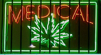 English: Medical marijuana neon sign at a disp...