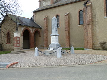 Le monument aux morts.