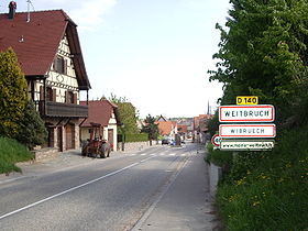 Vue de l'entrée Sud de Weitbruch, rue de Brumath.