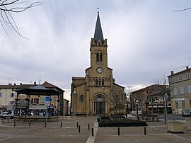 Place de la libération in Le Bois-d'Oingt