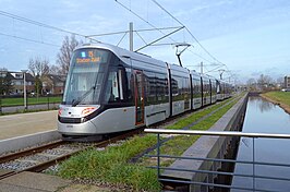 Tramlijn 25 met 15G tram op de openingsdag aan de halte Amstelveen Westwijk.