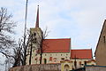 Pfarrkirche Mariä Heimsuchung mit Friedhofsmauer