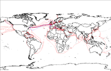 Carte du monde simplifiée sur lequel figure le réseau de fibre optique mondial (2007), représenté par des fils rouges.
