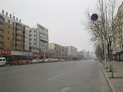 2011年的農業路，農業快速路高架橋尚未建設