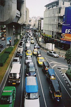 La vista su Siam square da Rama I Road