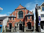 Hanbury Road Baptist Chapel and Schoolrooms, including gates and gatepiers