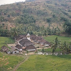 Silih tunggil desa ring Cicalengka