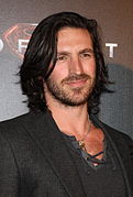 Eoin Macken interprète Conall.