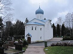 Pyhän Elian kirkko Helsingin ortodoksisella hautausmaalla.