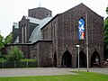 Kirche Heilige Schutzengel, parabelförmige Arkaden
