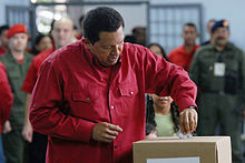 Chavez voting in December 2007 Hugo-Chavez Vota.jpg