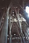 Sagrada Familia, Interiör