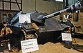 Jagdpanzer 38 mit Abschussmarkierungen am Rohr