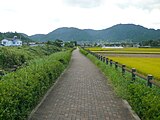 廃線跡の遊歩道。埼玉県神川町新里付近。 （2010年9月25日）