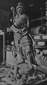 Sculpture représentant Virūpākṣa (Celui qui voit tout), Kōmoku-ten en japonais, un des Quatre Rois célestes, Gardien de l'Ouest.