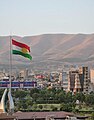 Süleymaniye'de dalgalanan Kürdistan bayrağı