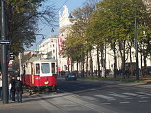 A historical tram on Ring Road (Ringstrasse) in Vienna Ringlinien08.JPG