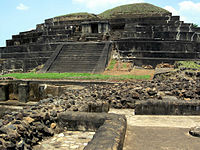 Maya-Ruinen „El Tazumal“