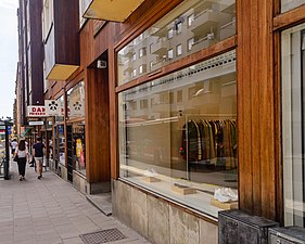 Butikslokaler mot Nytorgsgatan.