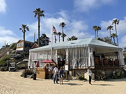 The Crystal Cove Historic District Beachcomber Cafe.