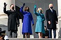 Zleva Douglas Emhoff, Kamala Harrisová, Jill Bidenová a Joe Biden před inaugurací