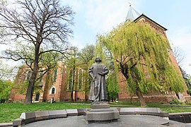 Пам'ятник Юрію Дрогобичу