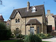 37 Banbury Road, St Anne's College, University of Oxford.jpg