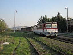 Motorový vůz 812 ZSSK ve stanici Banská Štiavnica