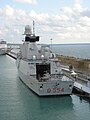 La nave vista di poppa nel porto di Civitavecchia