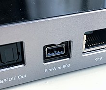 FireWire 800 port (center) FireWire 800 port.jpg