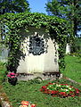 Grab des Nobelpreisträgers Feodor Lynen im Friedhof von St. Peter und Paul (Starnberg)