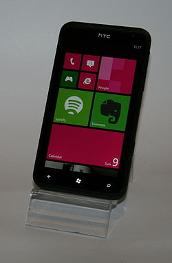 Смартфон HTC Titan