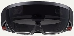 Microsoft HoloLens zepředu