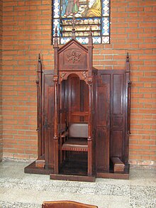 A confessional in Colombia Iglesia de San Joaquin-Confesionario.JPG