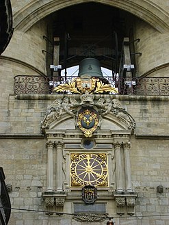 Détail de l'horloge, côté nord.