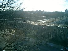 The intersection of 71st Avenue and 150th Street in eastern Kew Gardens Hills Outsidepark apt150-20.JPG