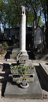 Graf van Nerval op Père-Lachaise.